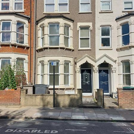 White Hart Lane Walking Distance Tottenham Hotspur Stadium London Exterior foto